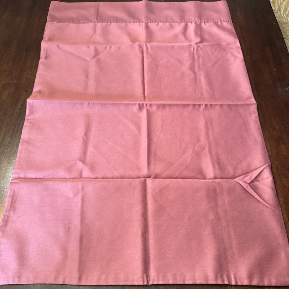 The Company Store Pillowcase Set 2 Supima Cotton Sateen Unused Purple Wisteria ?